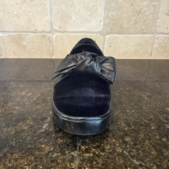 Michael Kors Willa Slip On Shoes Size 6M Black Velvet Bow Detail - Picture 2 of 13